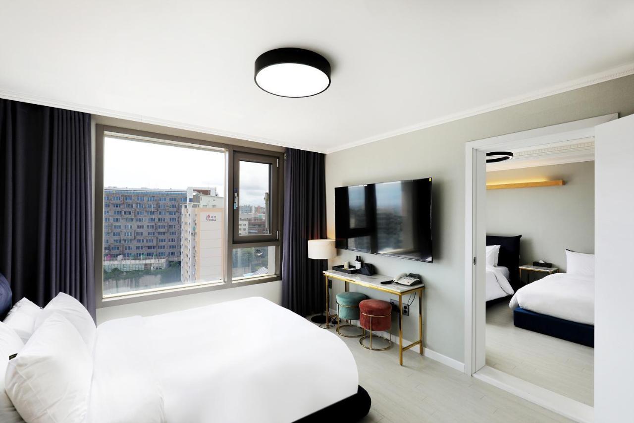 Cornerstone Hotel Согвипхо Экстерьер фото